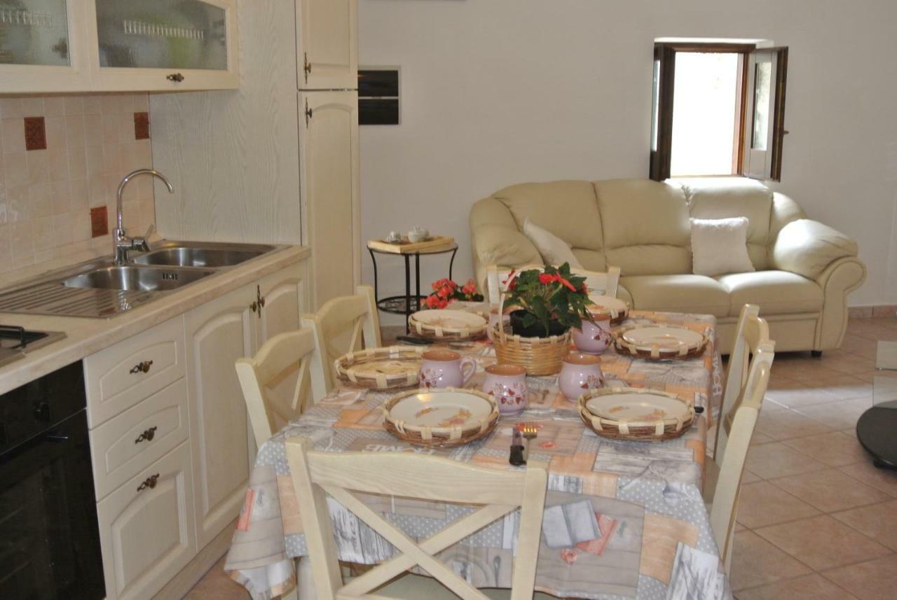 B&B Casa Antonia Trentinara Dış mekan fotoğraf